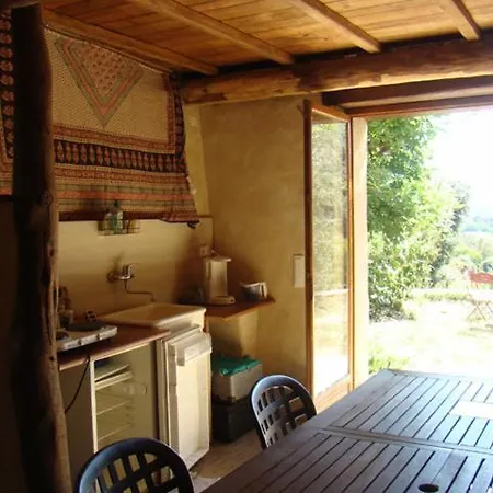Mas Des Nabieres 3* Saint-Martial (Gard)